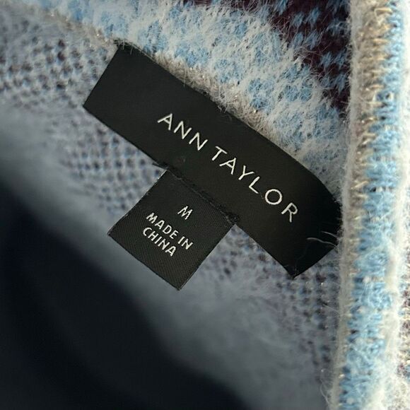 Ann Taylor Mock Neck Sweater Fair Isle Winter Blue Gray Maroon Shimmer Size M - Picture 5 of 11